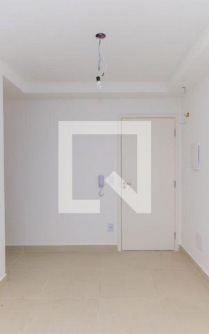 Apartamento à venda com 41m², 2 quartos e 1 vaga Apartamento à venda com 41m², 2 quartos e 1 vagaSala