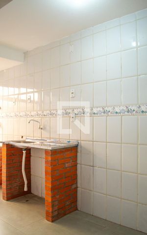 Apartamento à venda com 43m², 1 quarto e sem vaga Apartamento à venda com 43m², 1 quarto e sem vagaCozinha