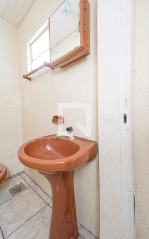 Casa para alugar com 95m², 3 quartos e 1 vagaBanheiro de serviço