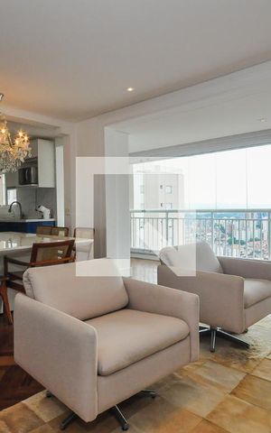 Apartamento à venda com 110m², 2 quartos e 2 vagas Apartamento à venda com 110m², 2 quartos e 2 vagasSala