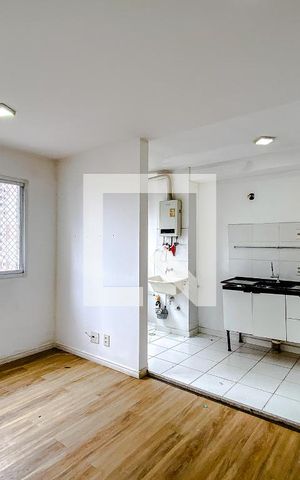 Apartamento à venda com 45m², 2 quartos e 1 vagaSala