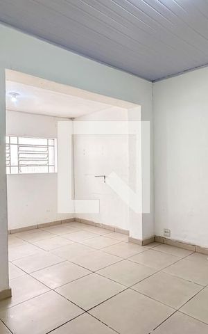 Casa de condomínio à venda com 150m², 2 quartos e 1 vagaSala