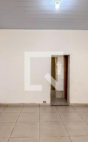 Casa de condomínio à venda com 150m², 2 quartos e 1 vagaSala