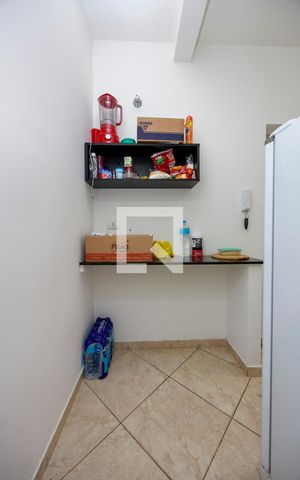 Casa à venda com 305m², 8 quartos e 1 vaga Casa à venda com 305m², 8 quartos e 1 vagaCozinha 2