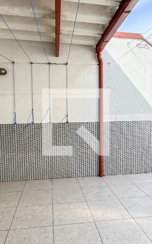 Casa à venda com 175m², 3 quartos e 2 vagas Casa à venda com 175m², 3 quartos e 2 vagasQuintal