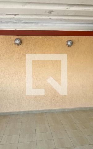Casa à venda com 175m², 3 quartos e 2 vagas Casa à venda com 175m², 3 quartos e 2 vagasVaranda
