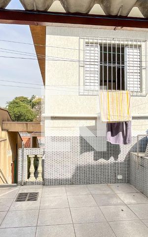 Casa à venda com 175m², 3 quartos e 2 vagas Casa à venda com 175m², 3 quartos e 2 vagasQuintal