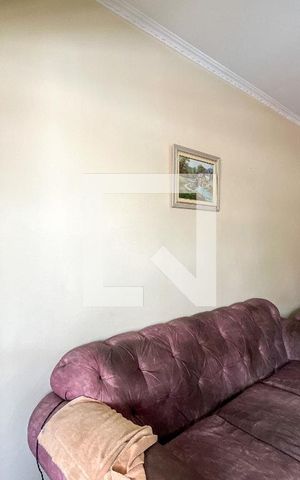 Casa à venda com 175m², 3 quartos e 2 vagas Casa à venda com 175m², 3 quartos e 2 vagasSala