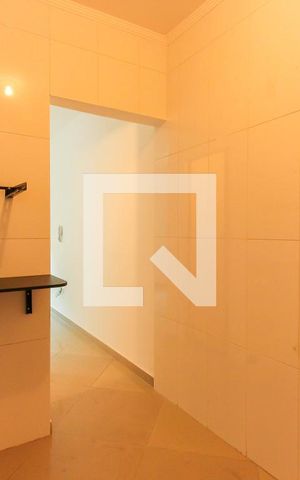 Casa de condomínio à venda com 40m², 2 quartos e 1 vaga Casa de condomínio à venda com 40m², 2 quartos e 1 vagaCozinha