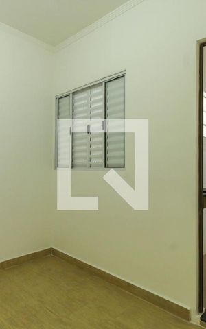 Casa de condomínio à venda com 40m², 2 quartos e 1 vaga Casa de condomínio à venda com 40m², 2 quartos e 1 vagaQuarto 2