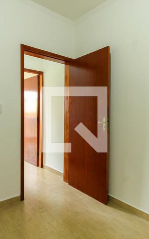 Casa de condomínio à venda com 40m², 2 quartos e 1 vaga Casa de condomínio à venda com 40m², 2 quartos e 1 vagaQuarto 2
