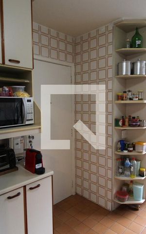 Apartamento à venda com 95m², 4 quartos e 1 vagaCozinha e Área de Serviço