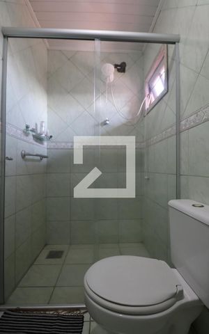 Casa à venda com 170m², 4 quartos e 2 vagasBanheiro da Suíte 1