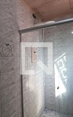 Casa à venda com 170m², 4 quartos e 2 vagasBanheiro da Suíte 2