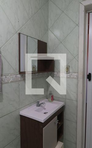 Casa à venda com 170m², 4 quartos e 2 vagasBanheiro da Suíte 1
