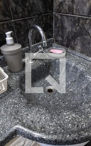Apartamento à venda com 75m², 2 quartos e 1 vagaBanheiro