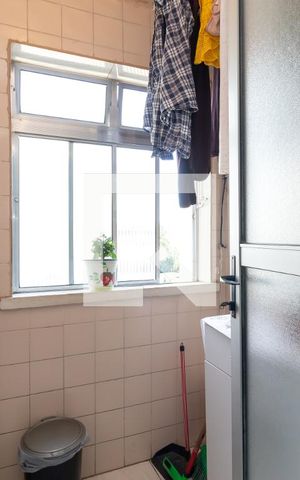 Apartamento à venda com 75m², 2 quartos e 1 vagaÁrea de Serviço