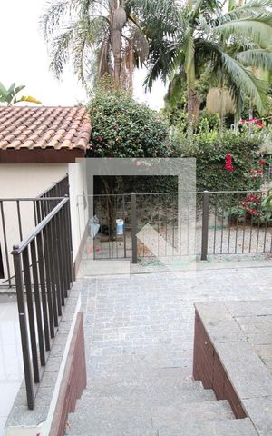 Casa à venda com 416m², 4 quartos e 4 vagasQuintal