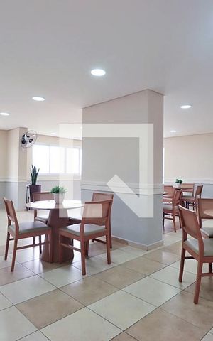 Apartamento para alugar com 48m², 2 quartos e 1 vaga Apartamento para alugar com 48m², 2 quartos e 1 vagaÁrea comum - Salão de festas