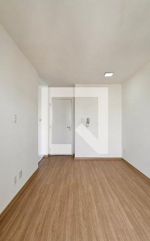 Apartamento para alugar com 48m², 2 quartos e 1 vaga Apartamento para alugar com 48m², 2 quartos e 1 vagaSala