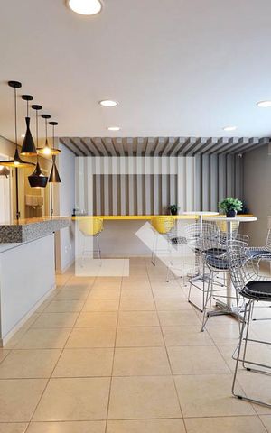Apartamento para alugar com 48m², 2 quartos e 1 vaga Apartamento para alugar com 48m², 2 quartos e 1 vagaÁrea comum - Salão de festas gourmet