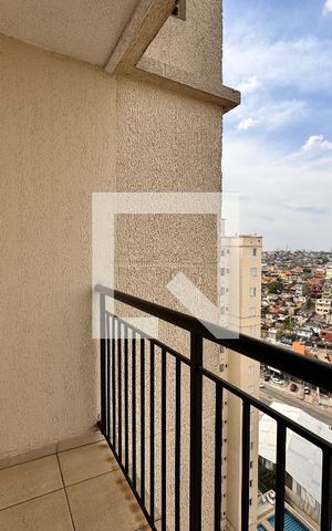 Apartamento para alugar com 48m², 2 quartos e 1 vaga Apartamento para alugar com 48m², 2 quartos e 1 vagaSacada
