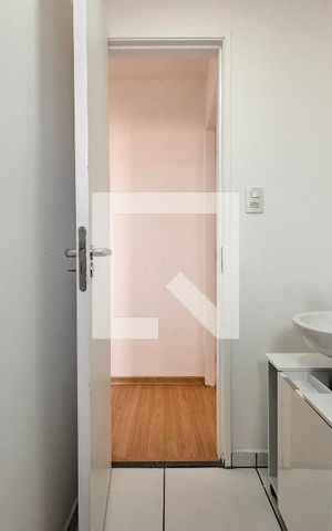 Apartamento para alugar com 48m², 2 quartos e 1 vaga Apartamento para alugar com 48m², 2 quartos e 1 vagaBanheiro