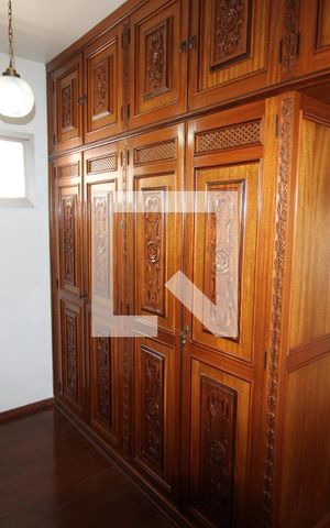 Apartamento à venda com 120m², 3 quartos e 4 vagasQuarto 2