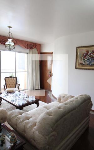Apartamento à venda com 120m², 3 quartos e 4 vagasSala
