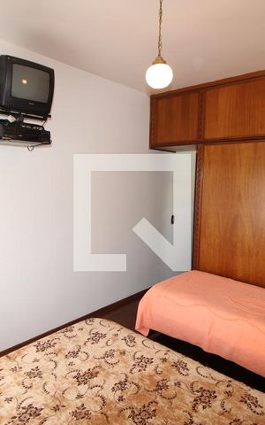 Apartamento à venda com 120m², 3 quartos e 4 vagasQuarto 2