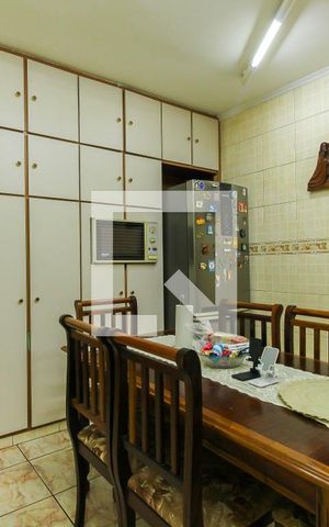 Casa à venda com 117m², 3 quartos e 1 vagaCozinha