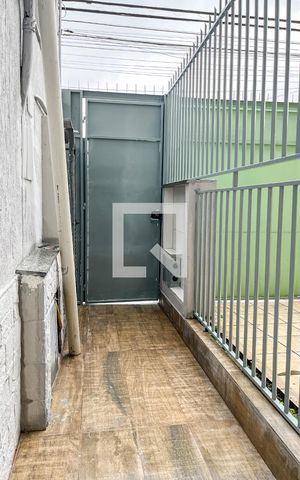 Studio à venda com 32m², 1 quarto e sem vaga Studio à venda com 32m², 1 quarto e sem vagaEntrada