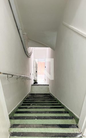Studio à venda com 32m², 1 quarto e sem vaga Studio à venda com 32m², 1 quarto e sem vagaEntrada