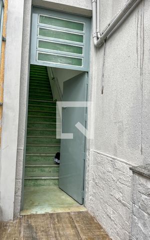 Studio à venda com 32m², 1 quarto e sem vaga Studio à venda com 32m², 1 quarto e sem vagaEntrada