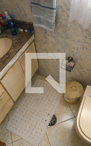 Casa à venda com 220m², 3 quartos e 3 vagasBanheiro Social 1