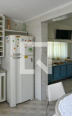 Casa à venda com 220m², 3 quartos e 3 vagasCozinha