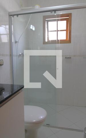 Casa à venda com 118m², 3 quartos e 2 vagasBanheiro da suíte