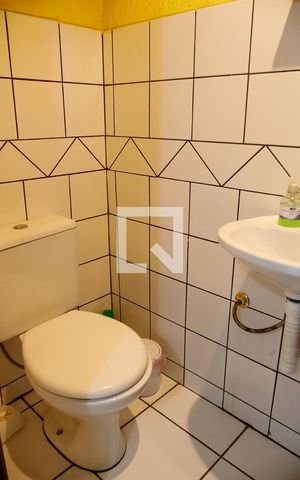 Casa à venda com 195m², 3 quartos e 4 vagasLavabo