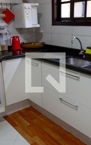 Casa à venda com 195m², 3 quartos e 4 vagasCozinha