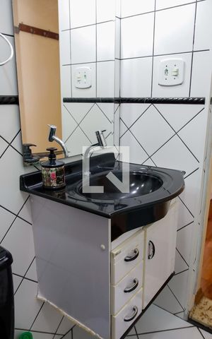 Casa à venda com 195m², 3 quartos e 4 vagasBanheiro da Suíte 3