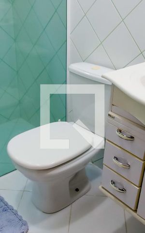 Casa à venda com 195m², 3 quartos e 4 vagasBanheiro 2