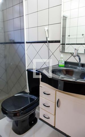 Casa à venda com 195m², 3 quartos e 4 vagasBanheiro