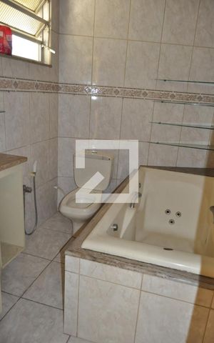 Casa à venda com 96m², 3 quartos e 2 vagasBanheiro 2
