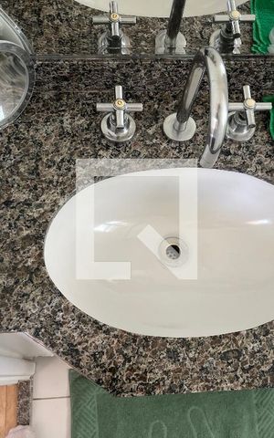 Apartamento à venda com 61m², 3 quartos e 1 vagaBanheiro da Suíte