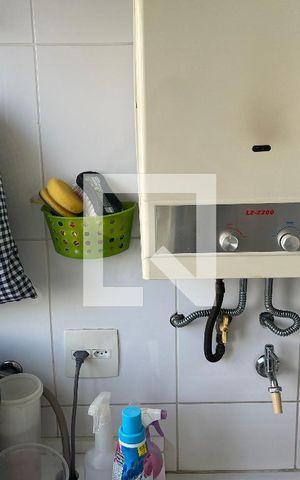 Apartamento à venda com 61m², 3 quartos e 1 vagaÁrea de Serviço