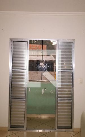 Casa para alugar com 100m², 3 quartos e 2 vagasQuarto 3