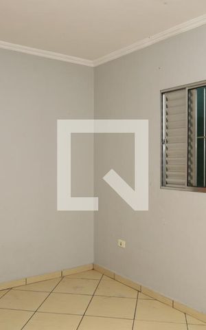 Casa para alugar com 100m², 3 quartos e 2 vagasQuarto 2