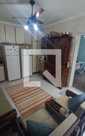 Casa para alugar com 210m², 3 quartos e 3 vagas Casa para alugar com 210m², 3 quartos e 3 vagasCopa