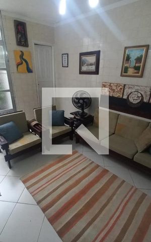 Casa para alugar com 210m², 3 quartos e 3 vagas Casa para alugar com 210m², 3 quartos e 3 vagasCopa
