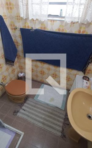 Casa para alugar com 210m², 3 quartos e 3 vagas Casa para alugar com 210m², 3 quartos e 3 vagasBanheiro 2